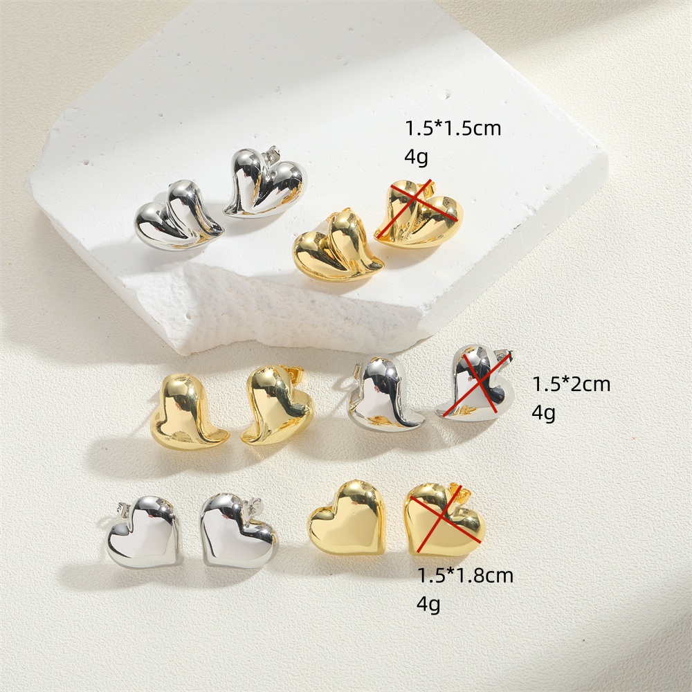 1 Pair Simple Style Heart Shape Copper 14K Gold Plated Ear Studs display picture 12