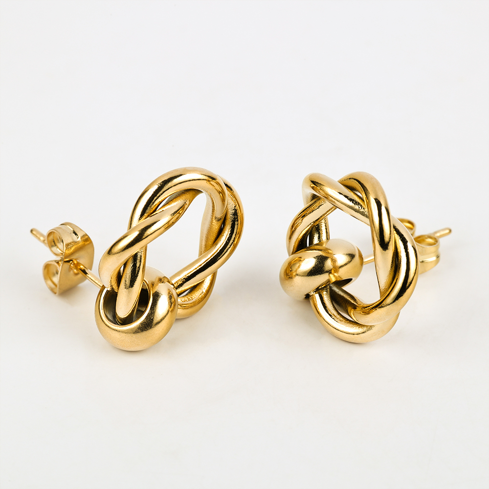 1 Pair Simple Style Geometric Polishing 201 Stainless Steel 18K Gold Plated Ear Studs display picture 4