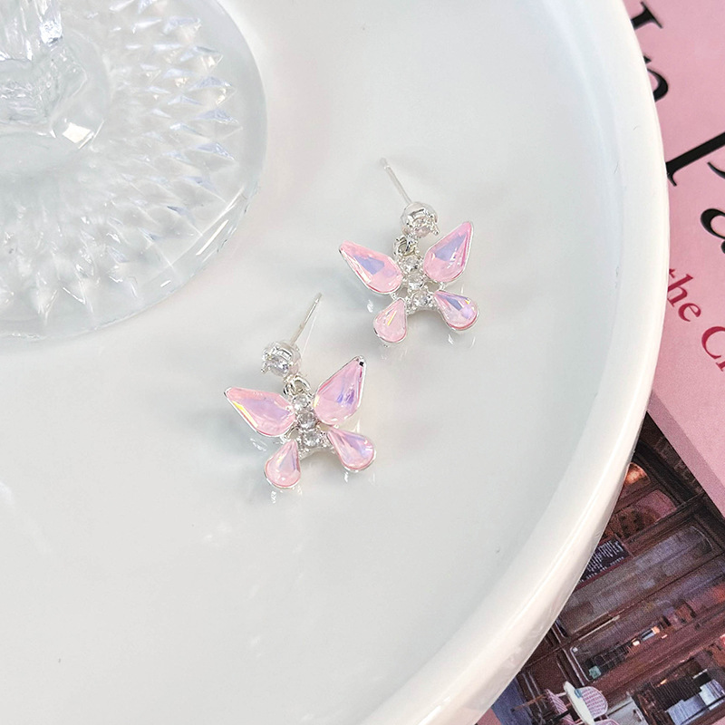 1 Pair Cute Lady Sweet Heart Shape Butterfly Inlay Artificial Pearl Copper Zircon Ear Studs display picture 18