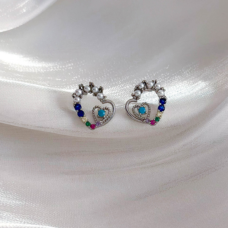 1 Paar Dame Einfacher Stil Klassischer Stil Herzform Inlay Kupfer Künstliche Perlen Zirkon Ohrstecker display picture 9