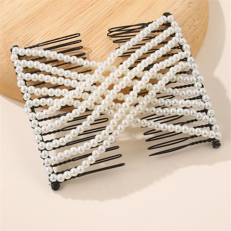 Women's Casual Simple Style Round Artificial Pearl Plastic Resin Beaded Insert Comb display picture 6