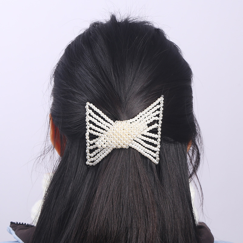 Women's IG Style Fairy Style Simple Style Solid Color Artificial Pearl Plastic Resin Beaded Insert Comb display picture 1
