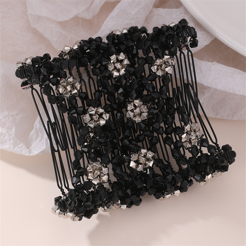 Women's Classic Style Color Block Artificial Pearl Plastic Criss Cross Hair Combs display picture 14