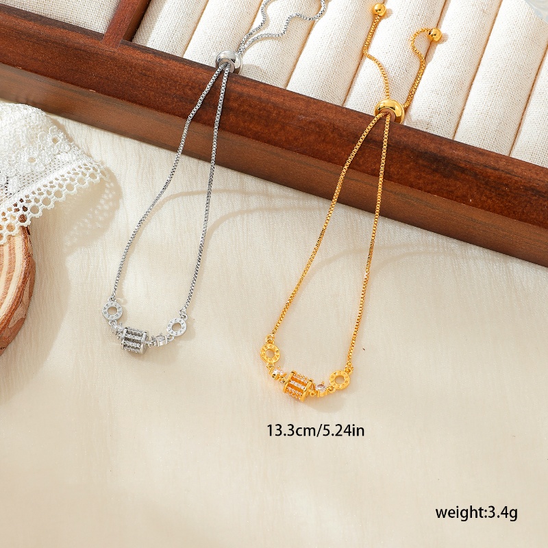 Copper Elegant Lady Classic Style Inlay Geometric Rhombus Zircon Bracelets display picture 3