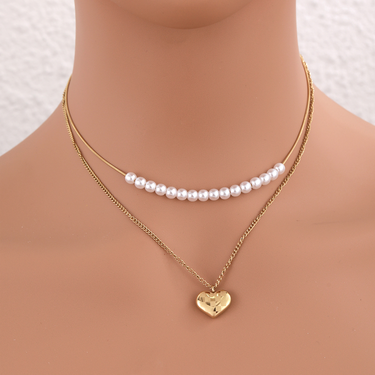 304 Stainless Steel Imitation Pearl 18K Gold Plated Elegant Lady Streetwear Plating Heart Shape Double Layer Necklaces display picture 1