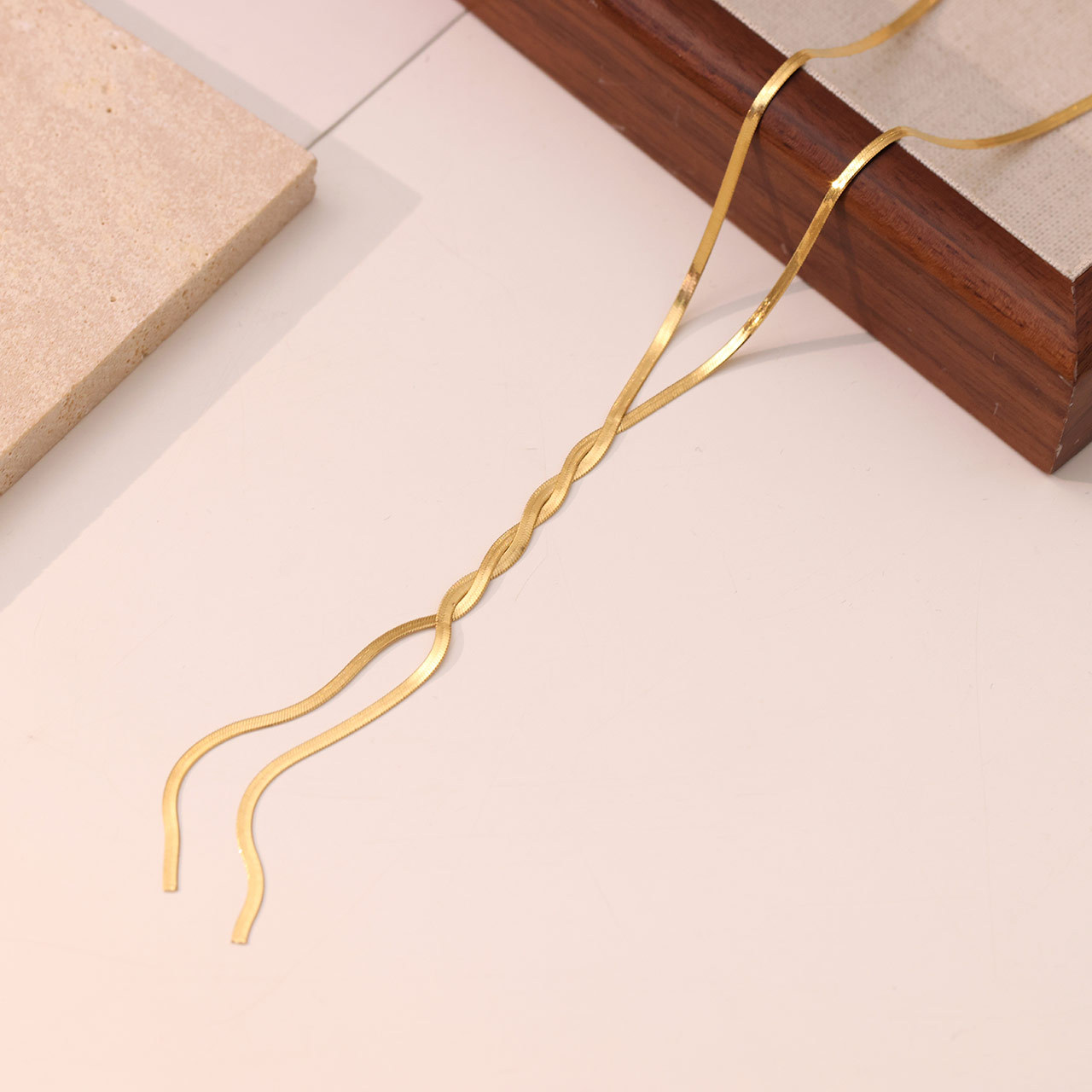 Stahl Weißgold Plattiert Vergoldet Lässig Einfacher Stil Geometrisch Lange Halskette display picture 4