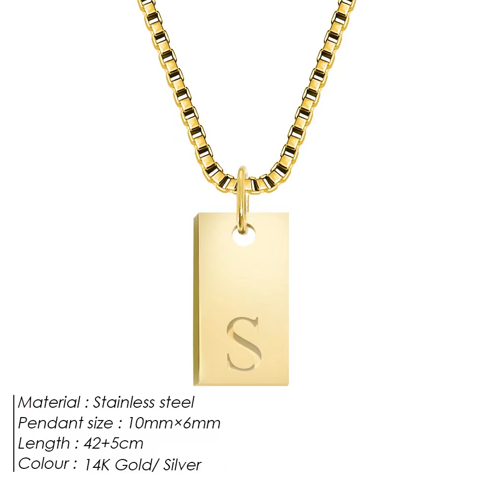 304 Stainless Steel 14K Gold Plated Simple Style Letter Pendant Necklace display picture 6