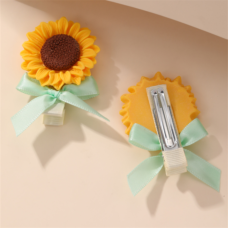 Women's Sweet Pastoral Sunflower Rose Flower Alloy Cloth Hair Clip display picture 4