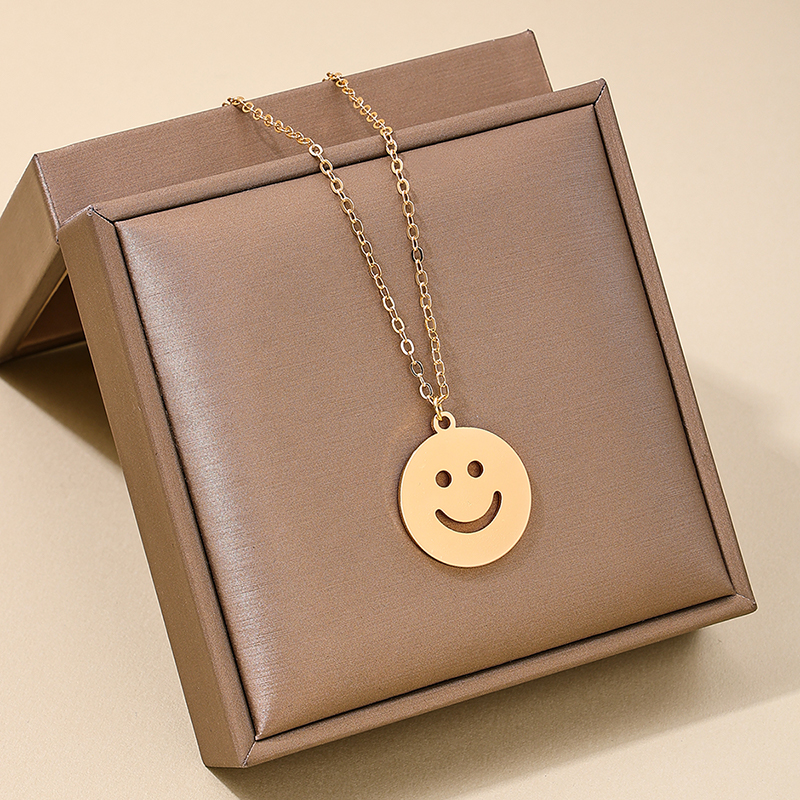 Wholesale Jewelry Simple Style Classic Style Smiley Face Zinc Alloy Hollow Out display picture 1