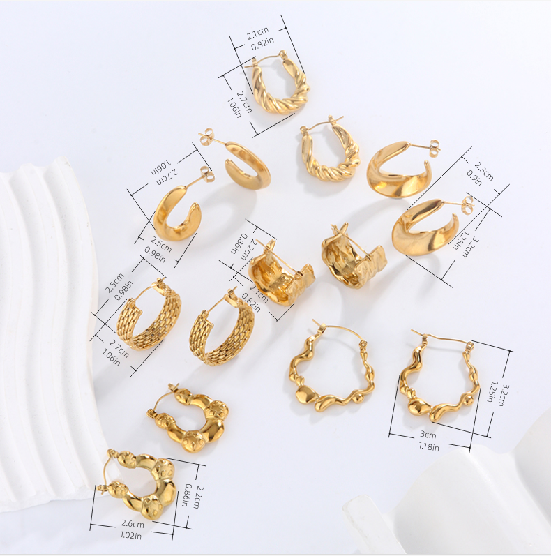 1 Pair Elegant Modern Style Simple Style C Shape U Shape Plating 304 Stainless Steel 18K Gold Plated Hoop Earrings display picture 1