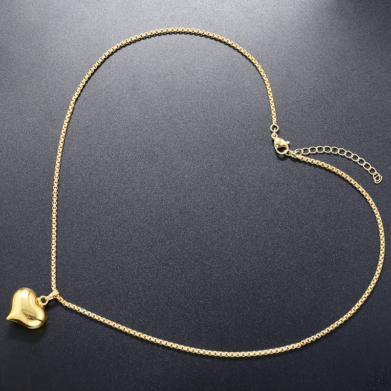 Cobre Chapados en oro de 18k Casual Elegante Estilo Simple Pentagrama Forma De Corazón Collar Colgante display picture 8