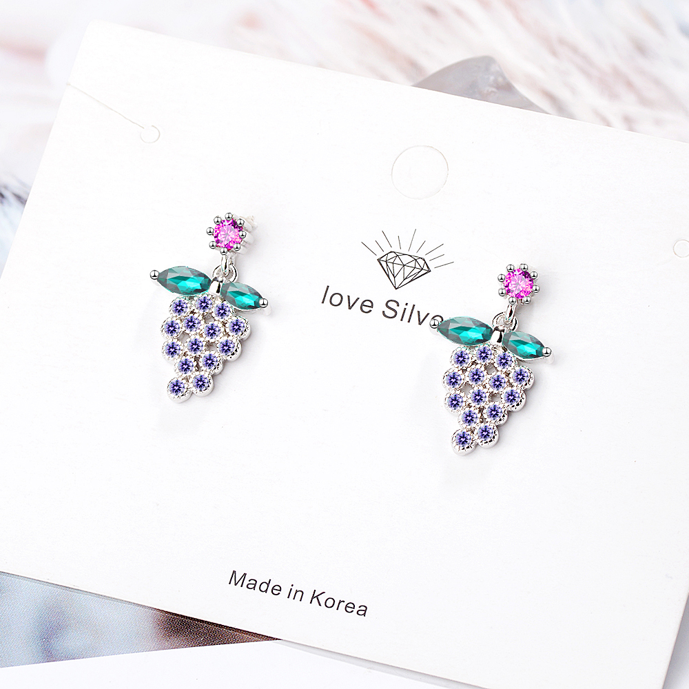 1 Pair Simple Style Classic Style Grape Inlay Copper Zircon Drop Earrings display picture 5