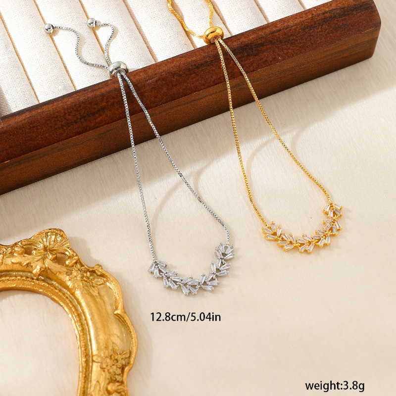 Copper 18K Gold Plated Elegant Inlay Geometric Splicing Zircon Bracelets display picture 6