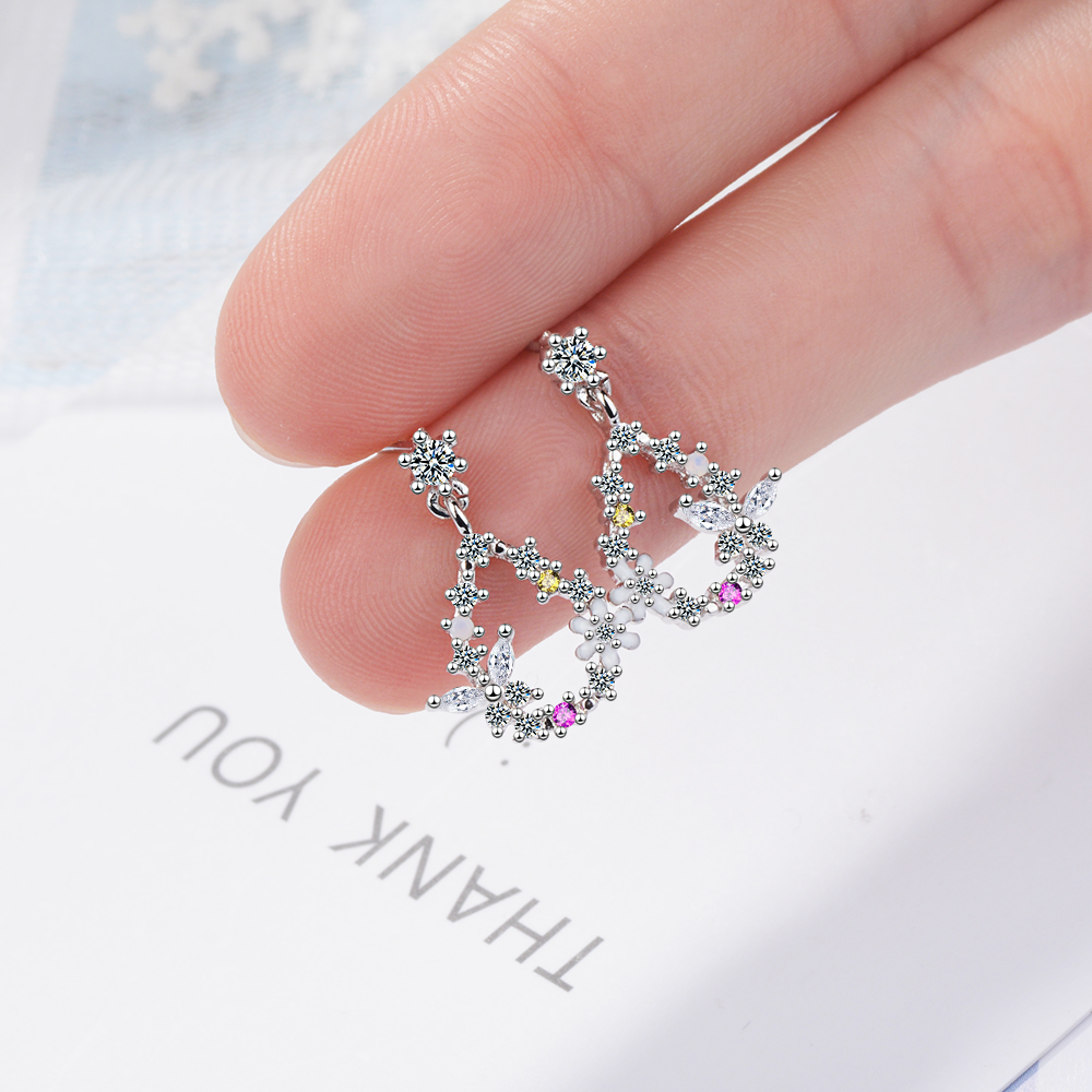 1 Pair Fairy Style Elegant Lady Water Droplets Flower Inlay Copper Zircon Drop Earrings display picture 6