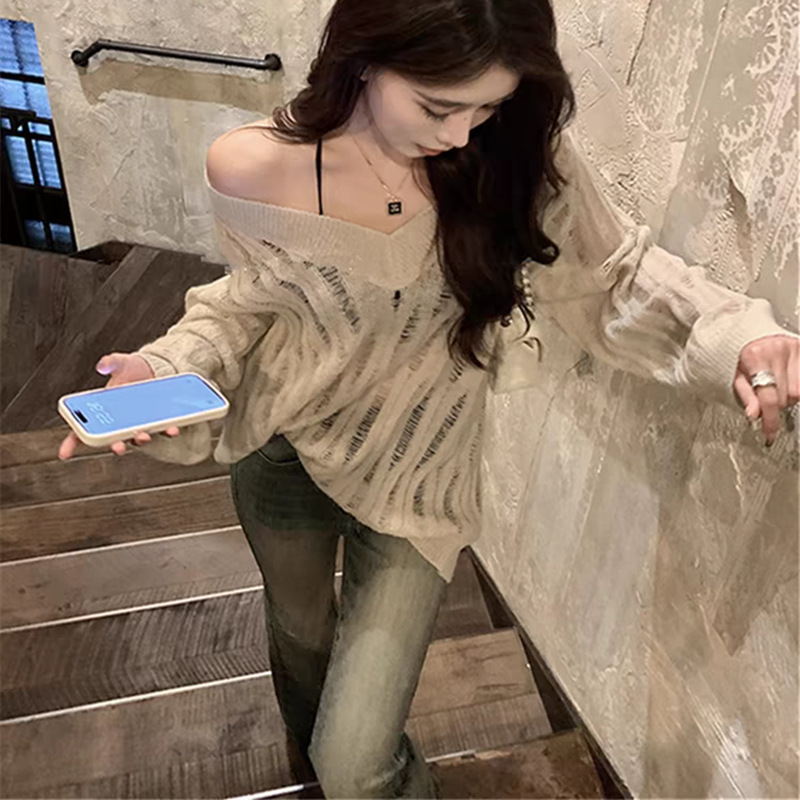 Women's Blouse Long Sleeve Sweaters & Cardigans Hollow Out Streetwear Solid Color display picture 2
