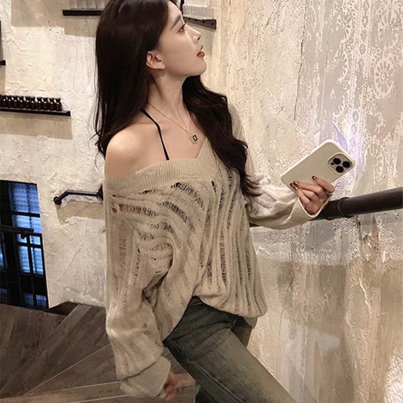 Women's Blouse Long Sleeve Sweaters & Cardigans Hollow Out Streetwear Solid Color display picture 6