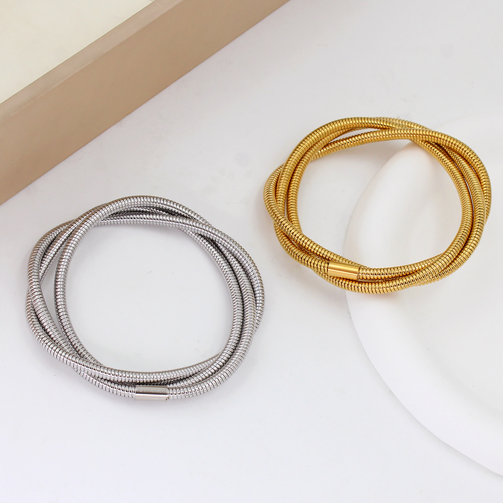 Simple Style Geometric 304 Stainless Steel 18K Gold Plated Bangle In Bulk display picture 11