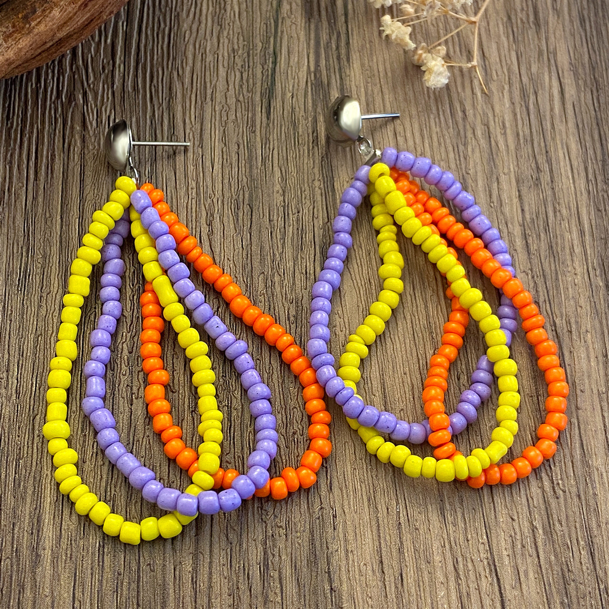 1 Pair Retro Simple Style Geometric Beaded Mixed Materials Drop Earrings display picture 4