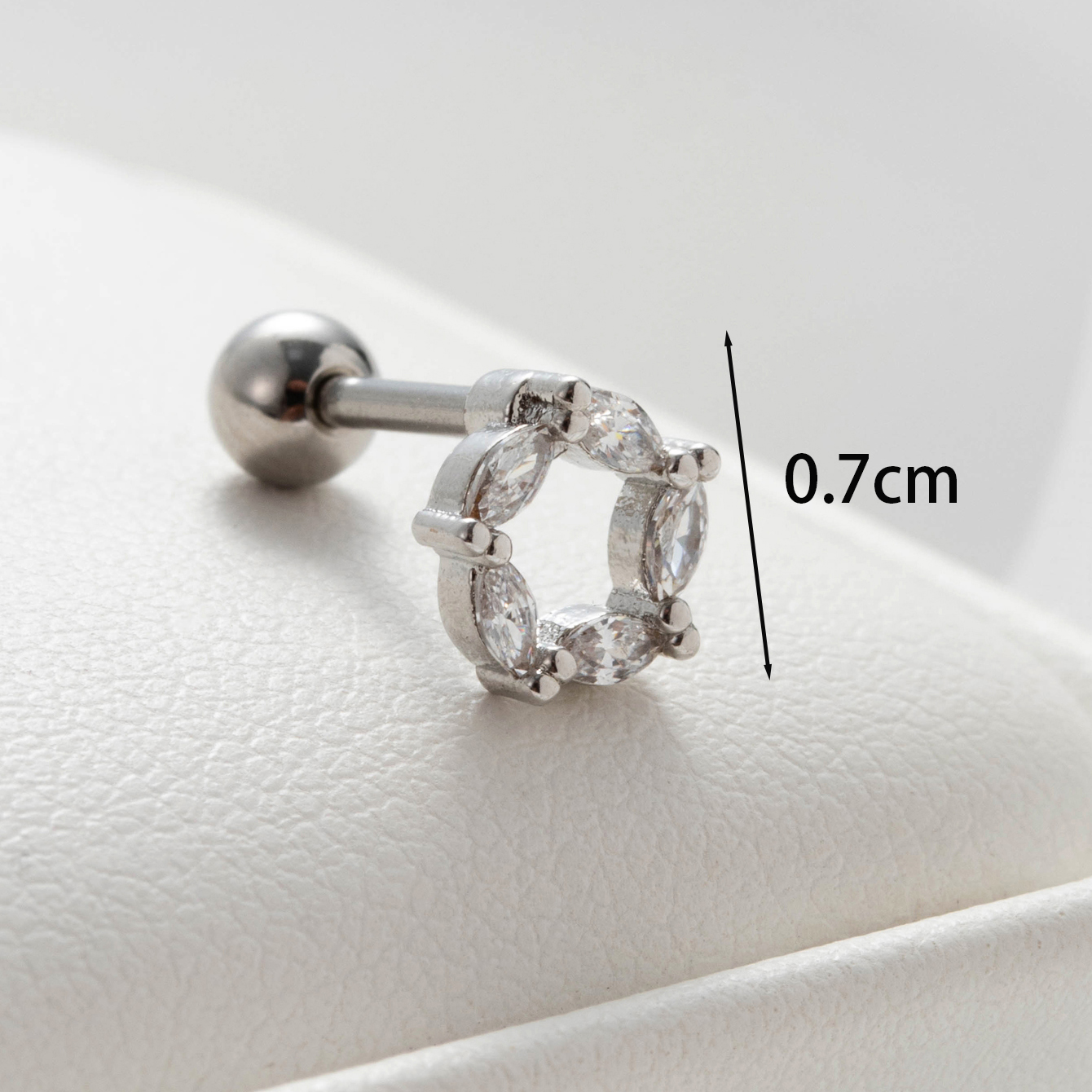 1 Piece Casual Simple Style Heart Shape Flower Inlay Copper Zircon Earrings display picture 3