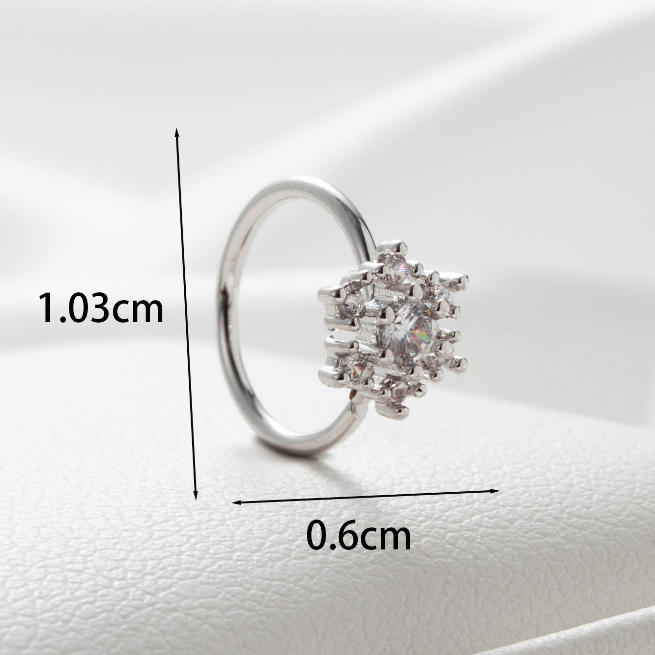 1 Piece Casual Simple Style Classic Style Hexagon Water Droplets Plating Inlay Copper Zircon Earrings display picture 3
