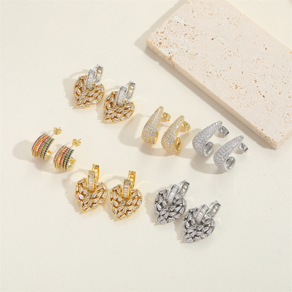1 Pair Simple Style Heart Shape Inlay Copper Zircon 14K Gold Plated Ear Studs display picture 11