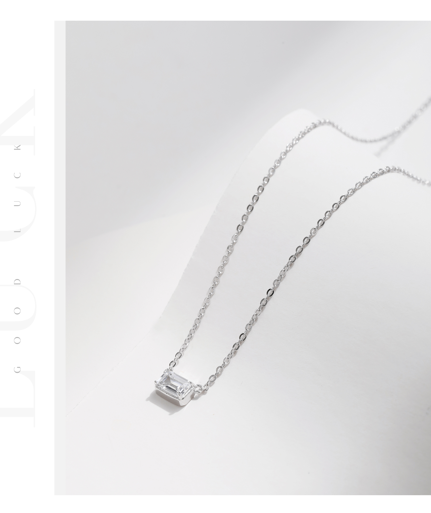 Sterling Silber Versilbert Einfacher Stil Klassischer Stil Überzug Inlay Einfarbig Zirkon Halskette Mit Anhänger display picture 6