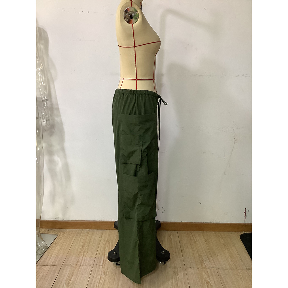 Women's Holiday Daily Simple Style Solid Color Full Length Pocket Casual Pants Cargo Pants display picture 7
