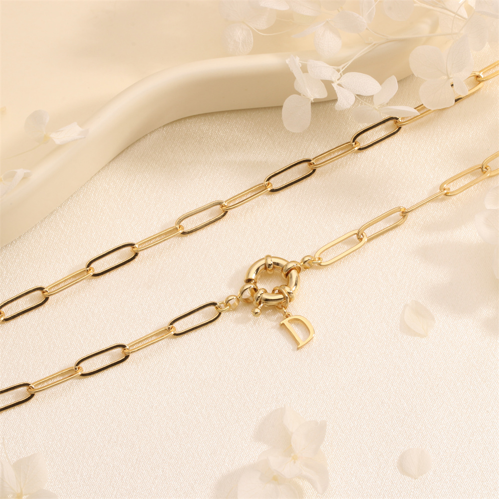 Kupfer 18 Karat Vergoldet IG-Stil Einfacher Stil Buchstabe Halskette Mit Anhänger display picture 2