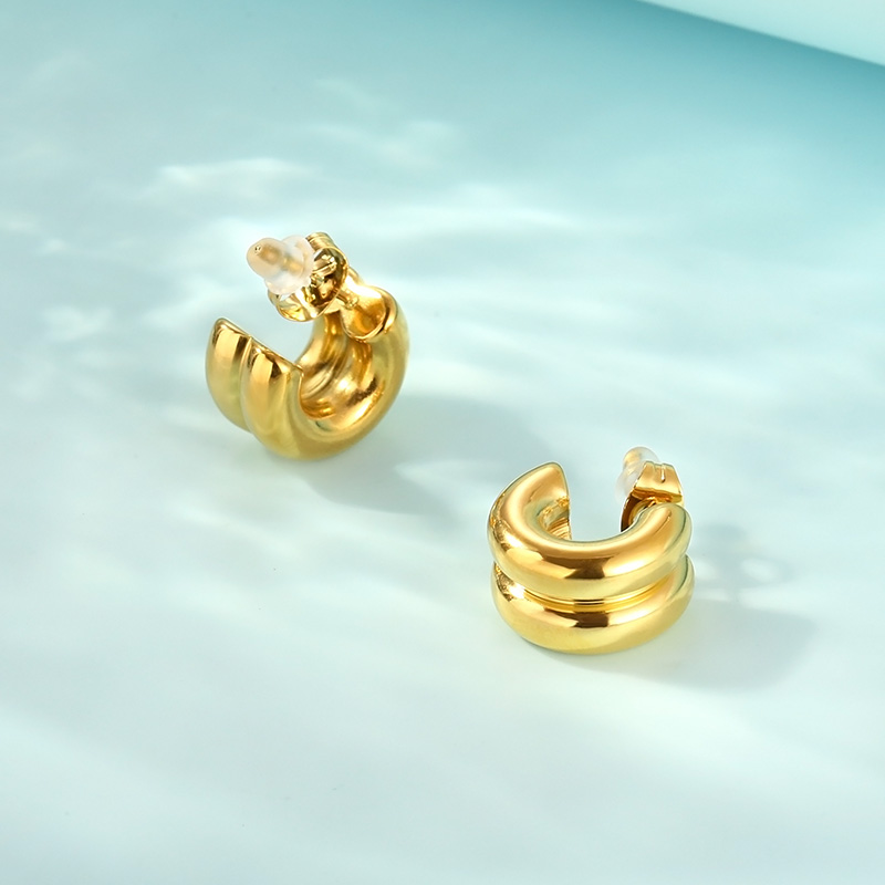 1 Pair Simple Style Solid Color 304 Stainless Steel 18K Gold Plated Ear Studs display picture 11