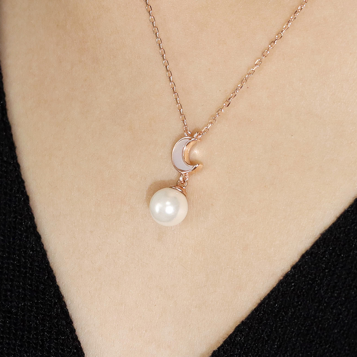 Sterling Silver Rose Gold Plated Elegant Simple Style Inlay Moon Pearl Pendant Necklace display picture 5