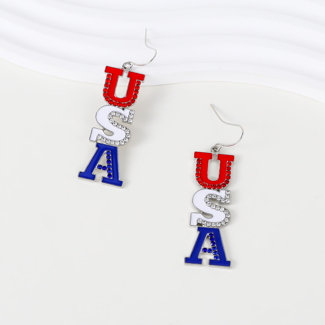 1 Pair Simple Style Commute Letter Alloy Silver Plated Drop Earrings display picture 3