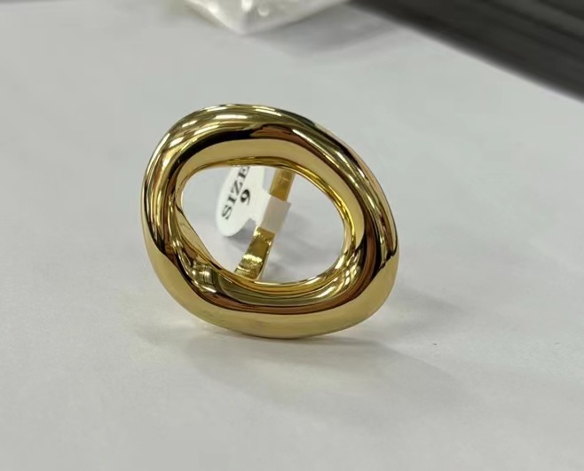 304 Stainless Steel 18K Gold Plated Casual Classic Style Plating Solid Color Rings display picture 7