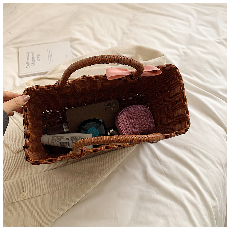 Women's Straw Letter Flower Vacation Open Straw Bag display picture 2