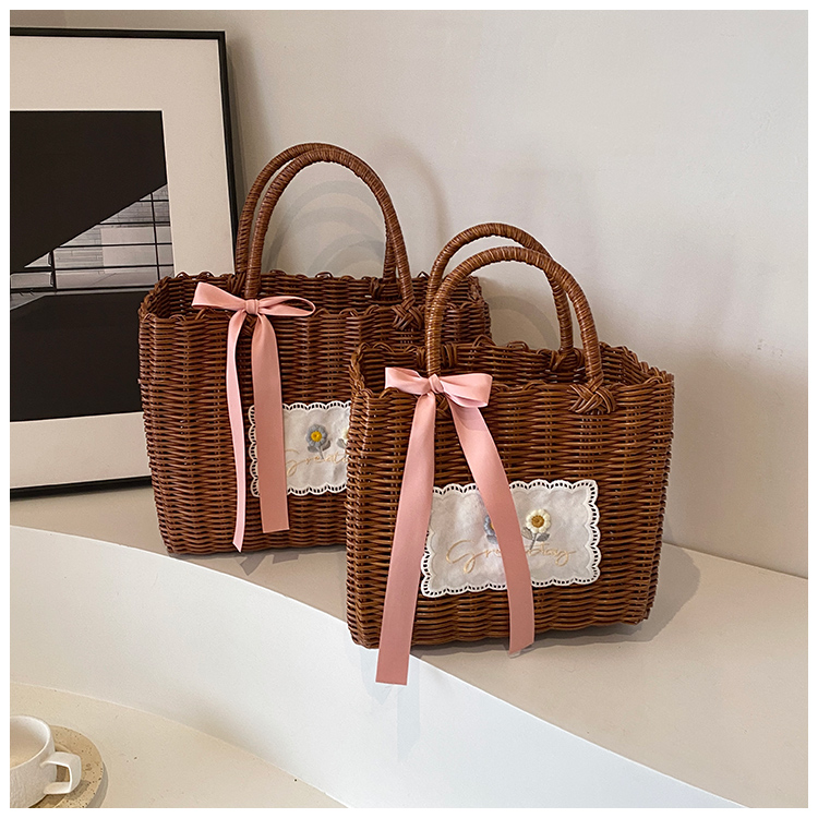 Women's Straw Letter Flower Vacation Open Straw Bag display picture 25