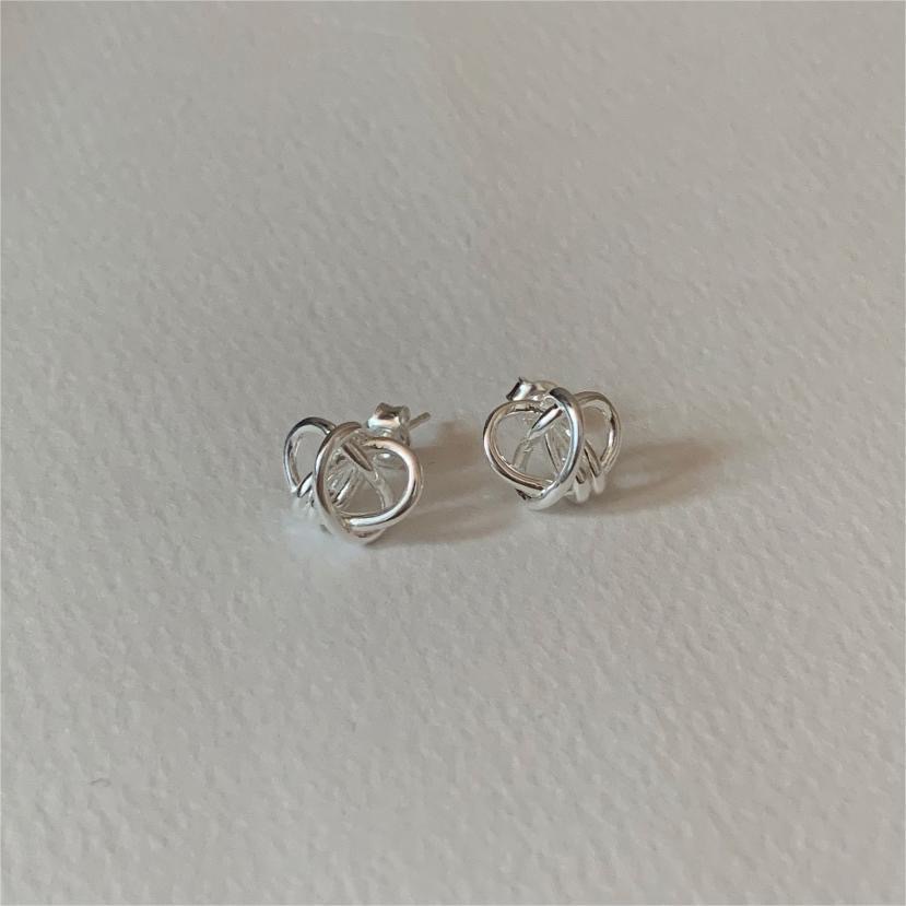 1 Pair Simple Style Bow Knot Plating Sterling Silver Ear Studs display picture 2