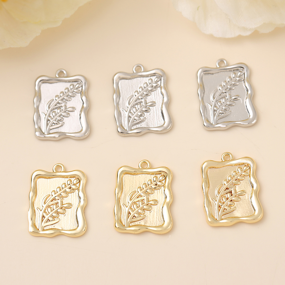 1 Piece 18 * 13mm Copper 18K Gold Plated White Gold Plated Flower Rectangle Grain Polished Pendant display picture 1