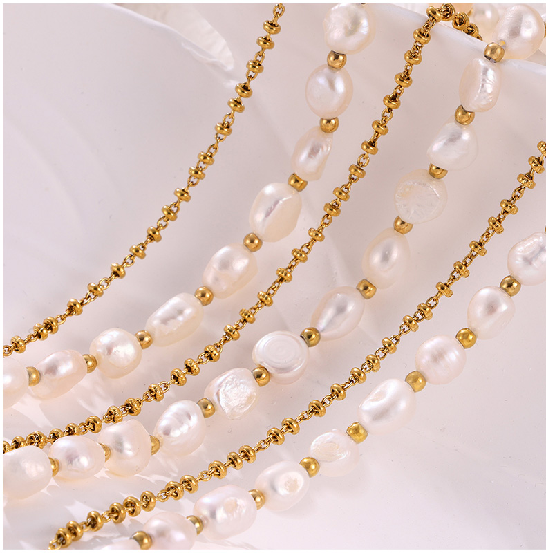 Elegant Simple Style Classic Style Round Freshwater Pearl Titanium Steel Plating Inlay Freshwater Pearl 18K Gold Plated Women's Pendant Necklace display picture 2