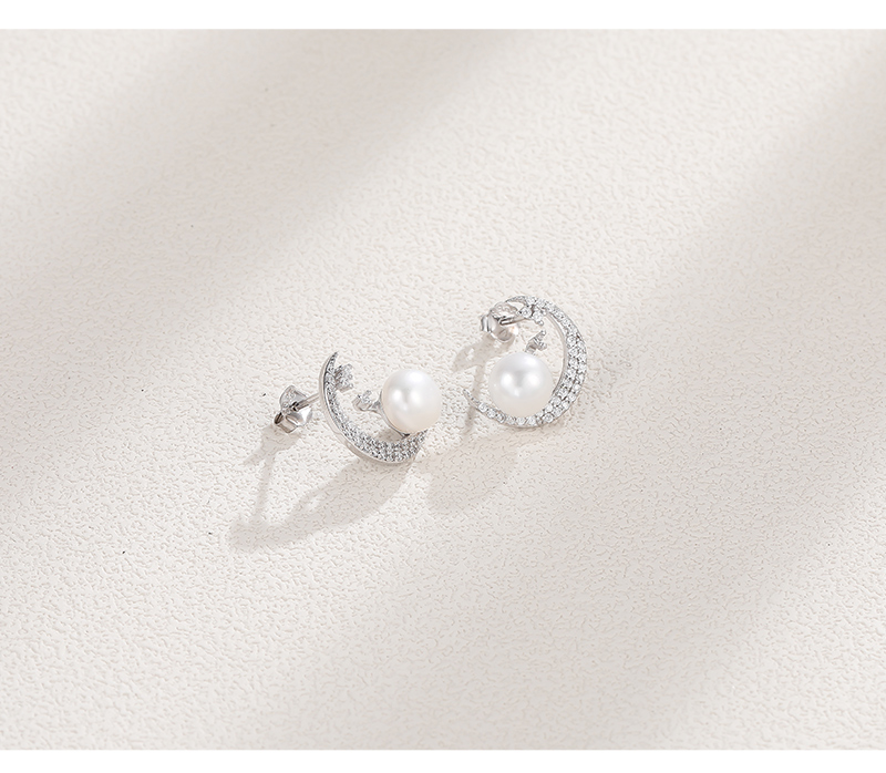 1 Pair Elegant Cute Moon Inlay Sterling Silver Pearl Zircon White Gold Plated Ear Studs display picture 5