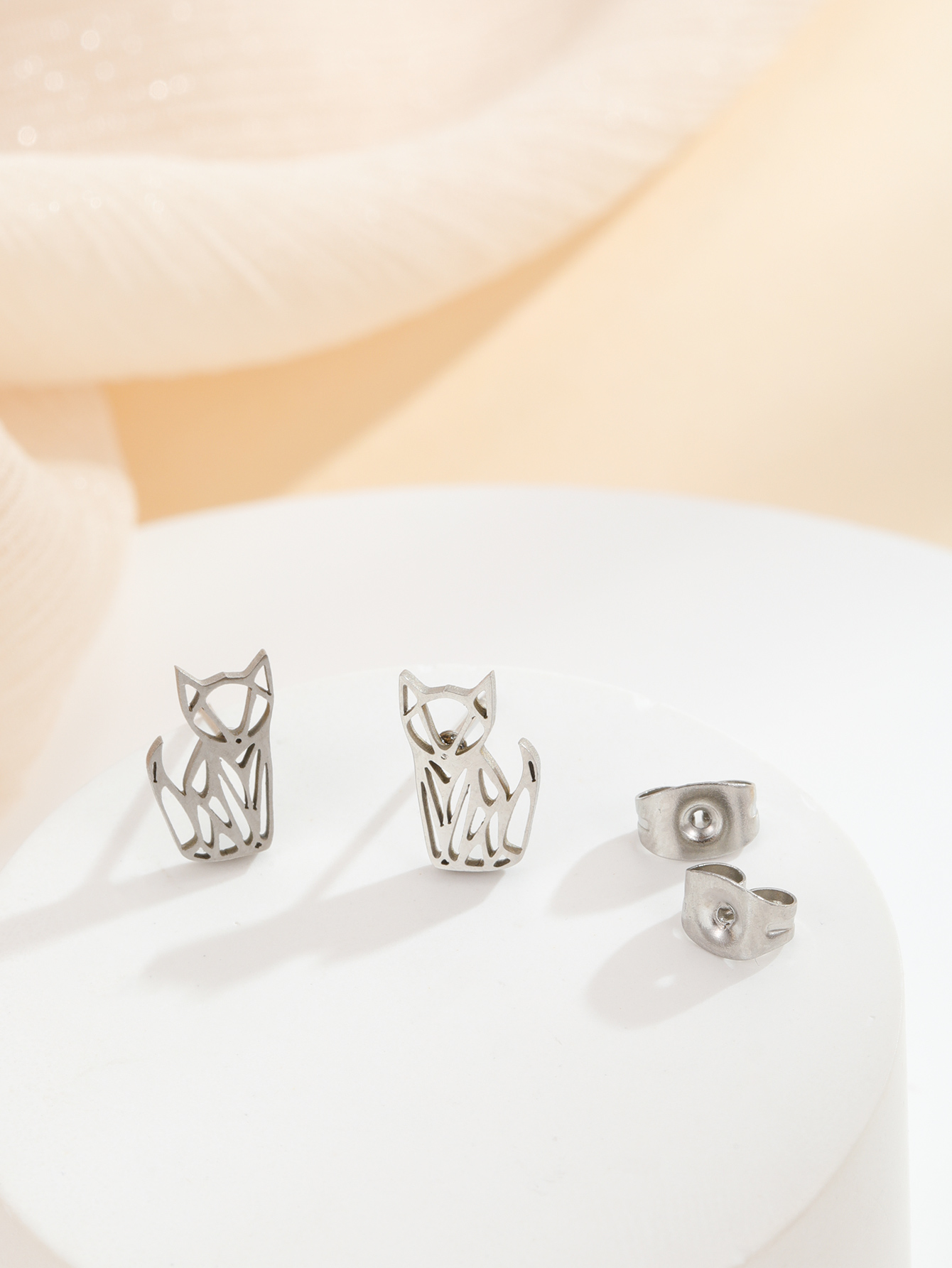1 Pair Sweet Simple Style Animal Polishing 304 Stainless Steel 18K Gold Plated Ear Studs display picture 4