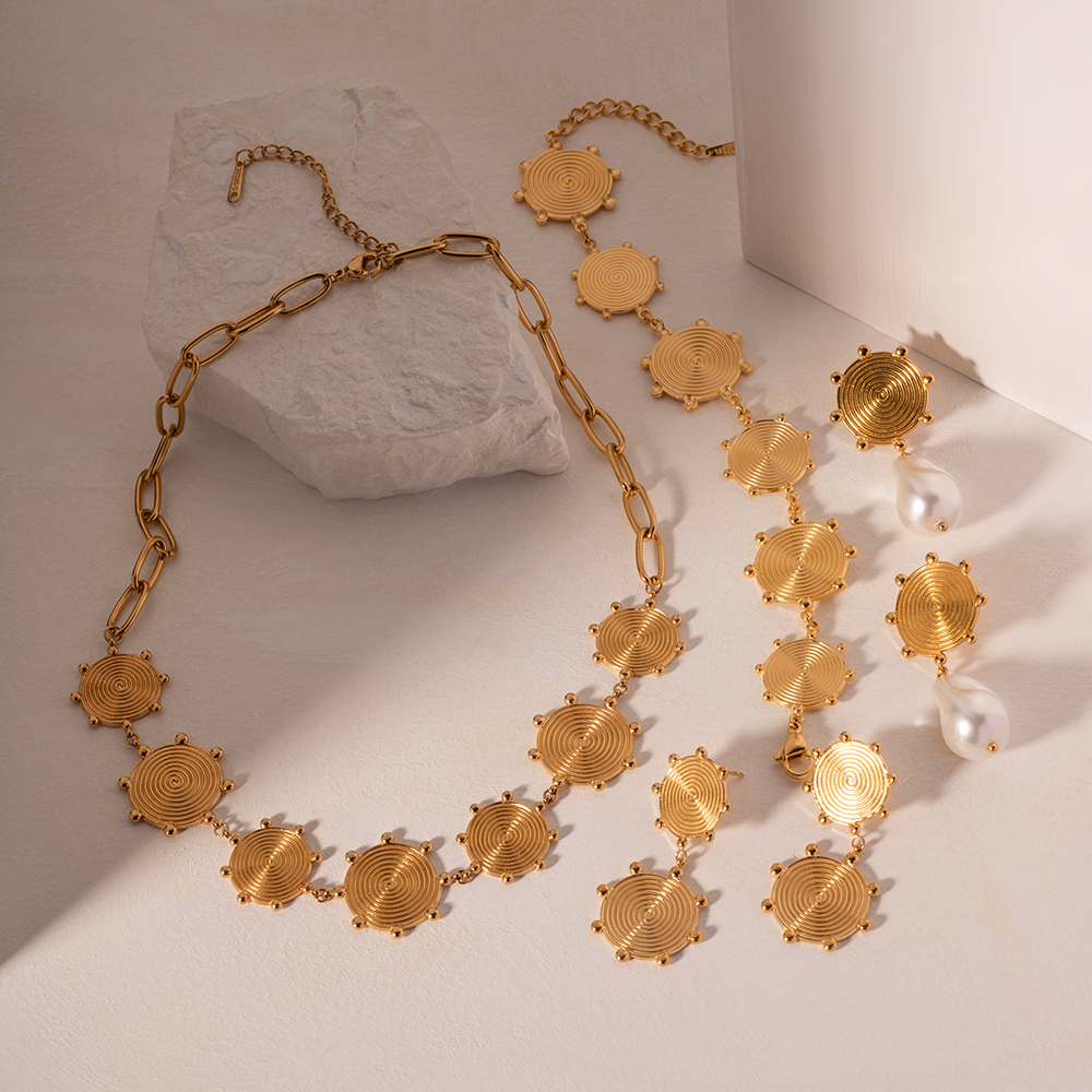 Edelstahl 304 18 Karat Vergoldet Einfacher Stil Klassischer Stil Überzug Einfarbig Halskette display picture 11