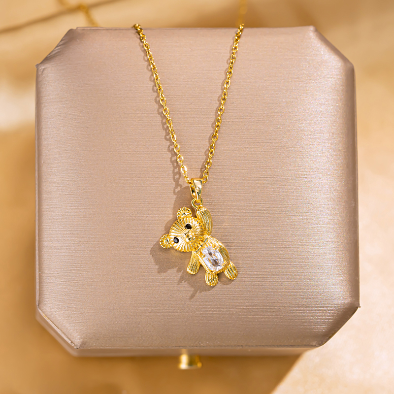 304 Stainless Steel Gold Plated Elegant Lady Streetwear Inlay Geometric Flower Butterfly Acrylic Zircon Pendant Necklace display picture 45