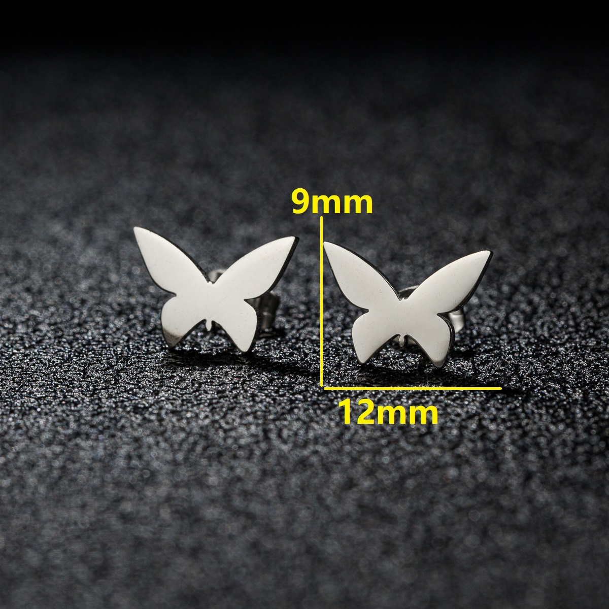1 Pair Sweet Simple Style Artistic Heart Shape Butterfly Polishing 304 Stainless Steel 18K Gold Plated Ear Studs display picture 2