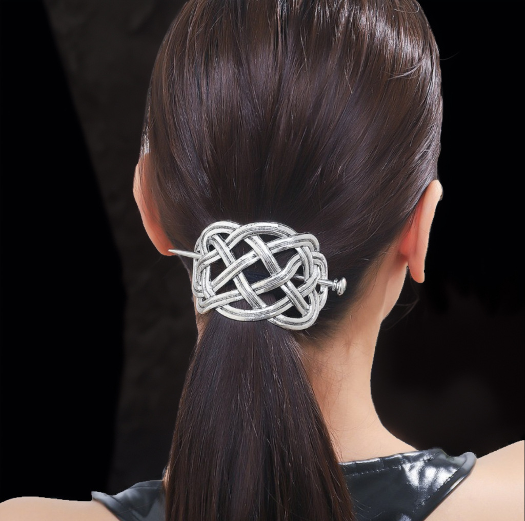 Women's Simple Style Solid Color Alloy Plating Hair Clip display picture 3