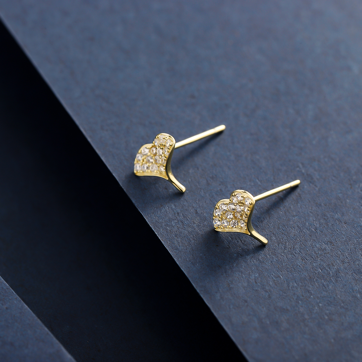1 Pair Simple Style Classic Style Ginkgo Leaf Plating Inlay Sterling Silver Zircon 14K Gold Plated Ear Studs display picture 5