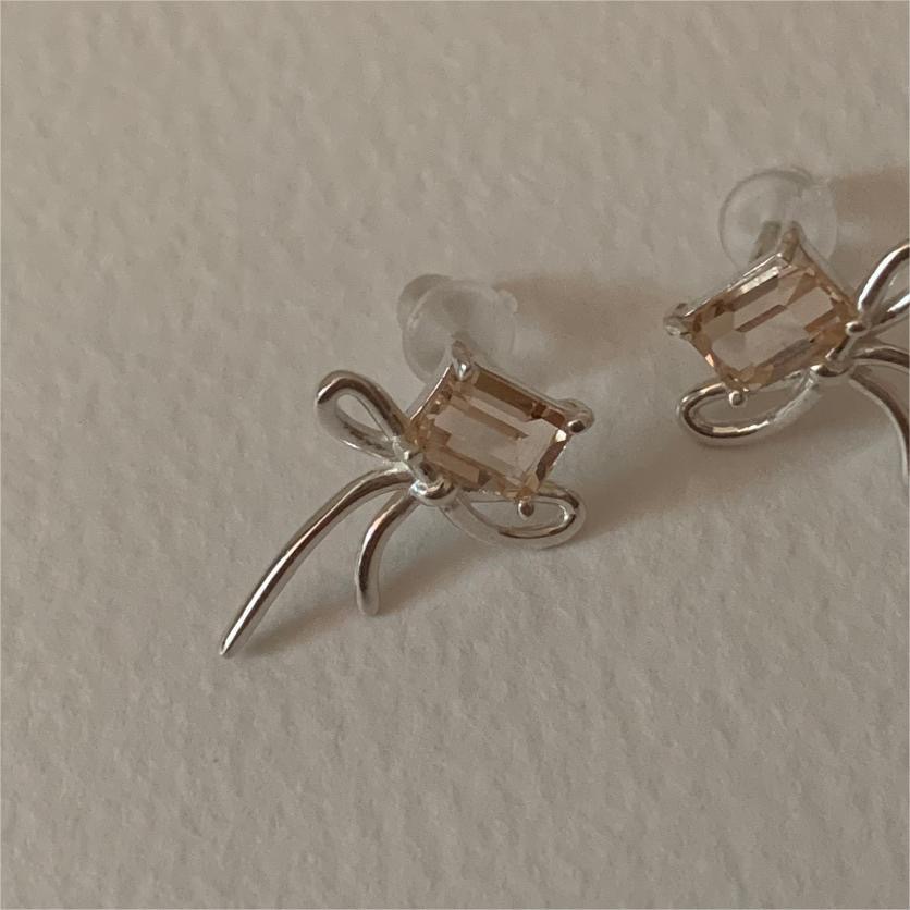 1 Pair Simple Style Bow Knot Plating Inlay Sterling Silver Pearl Ear Studs display picture 8