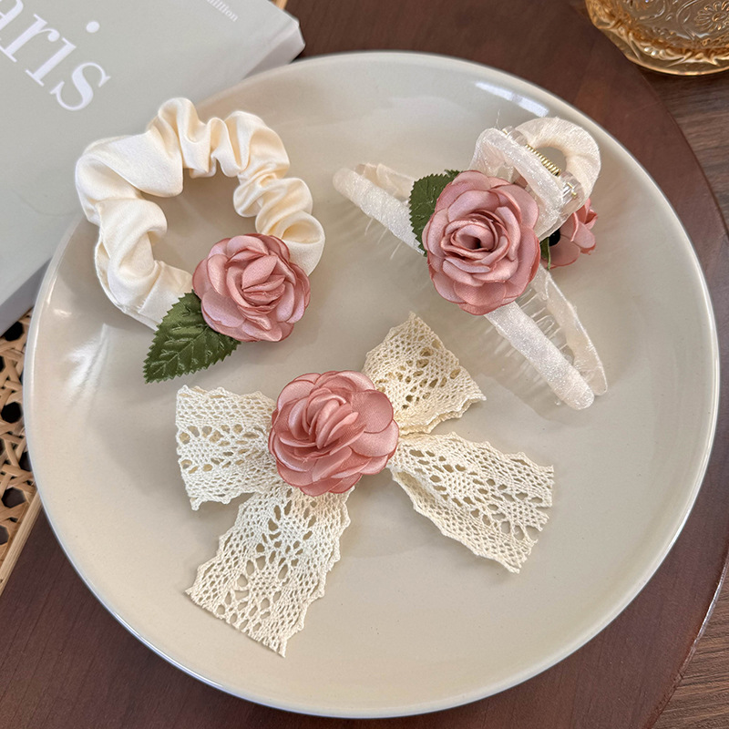 Women's Elegant Romantic Bow Knot Cloth Flowers Hair Clip display picture 10