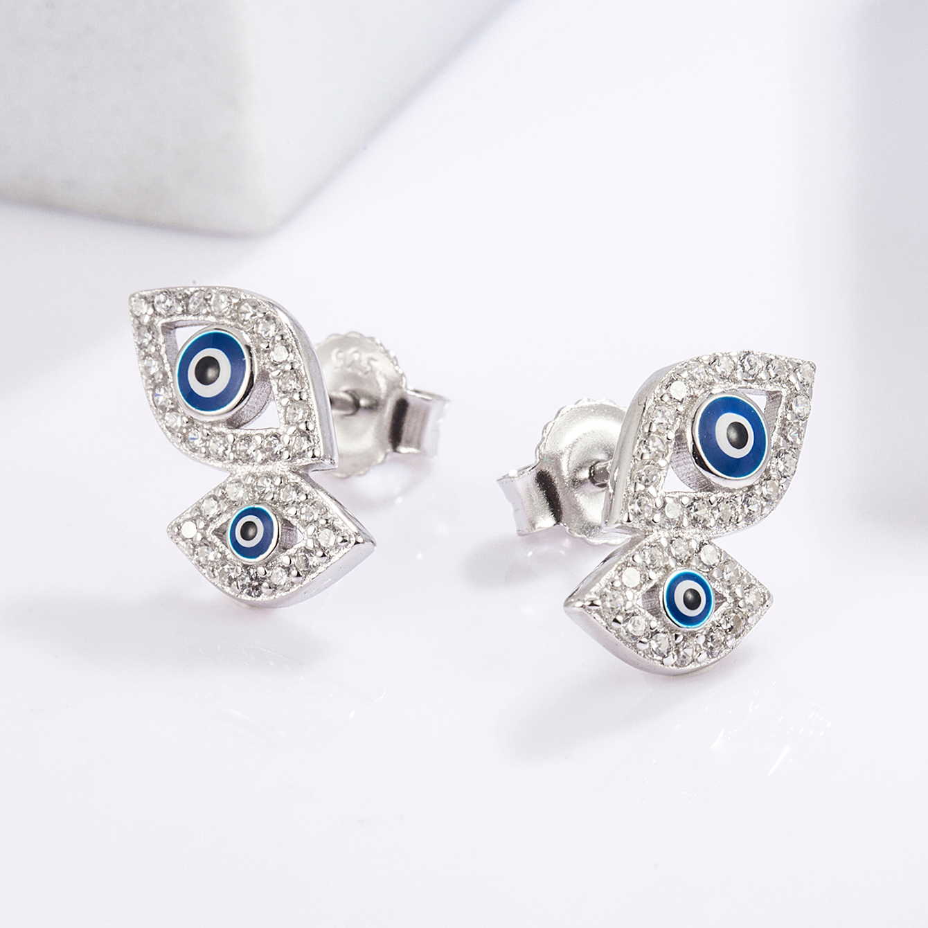 1 Pièce Classique Drôle Œil Pieuvre Placage Incruster Argent Sterling Zircon Or Blanc Plaqué Boucles D'Oreilles display picture 3