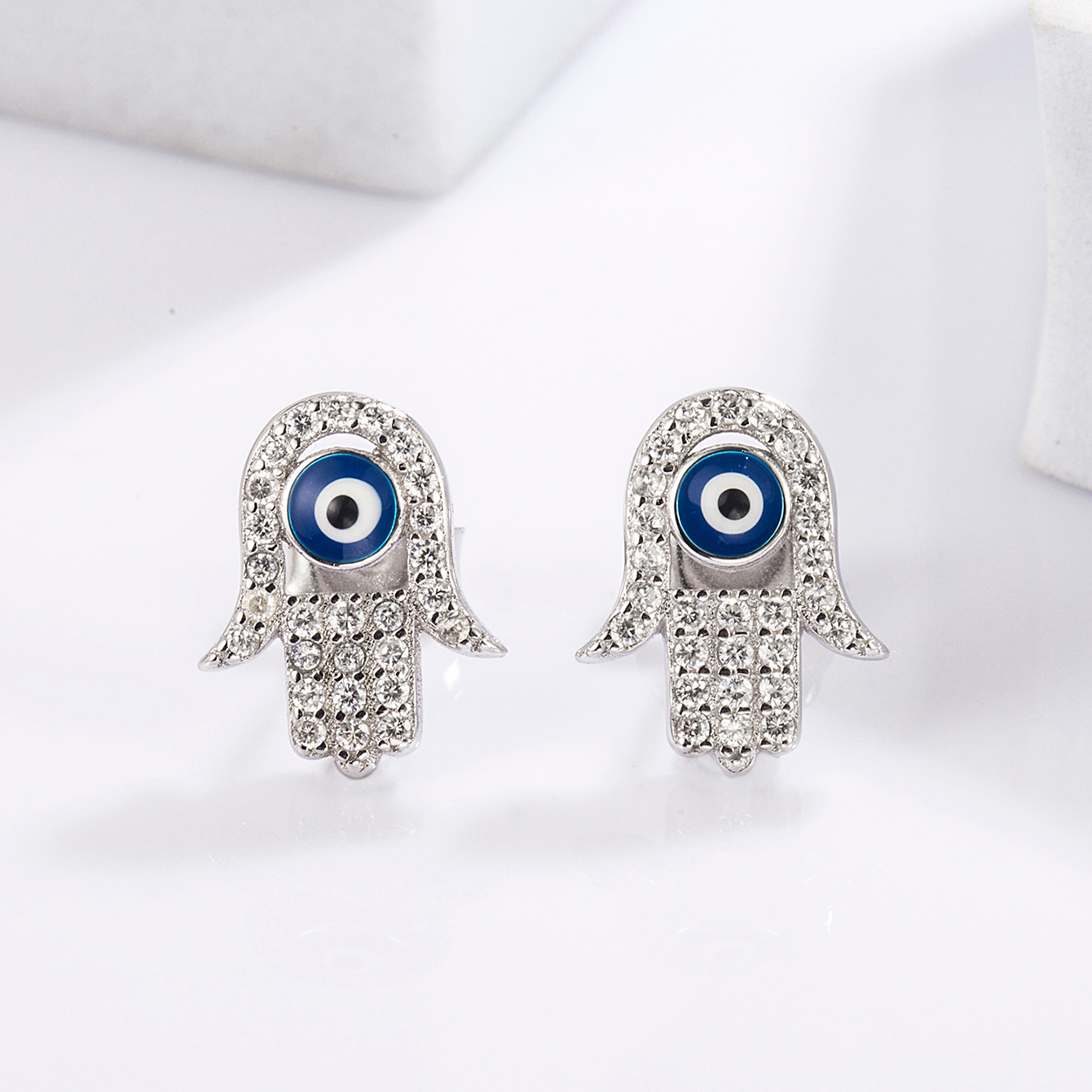 1 Piece Classical Funny Eye Octopus Plating Inlay Sterling Silver Zircon White Gold Plated Ear Studs display picture 11