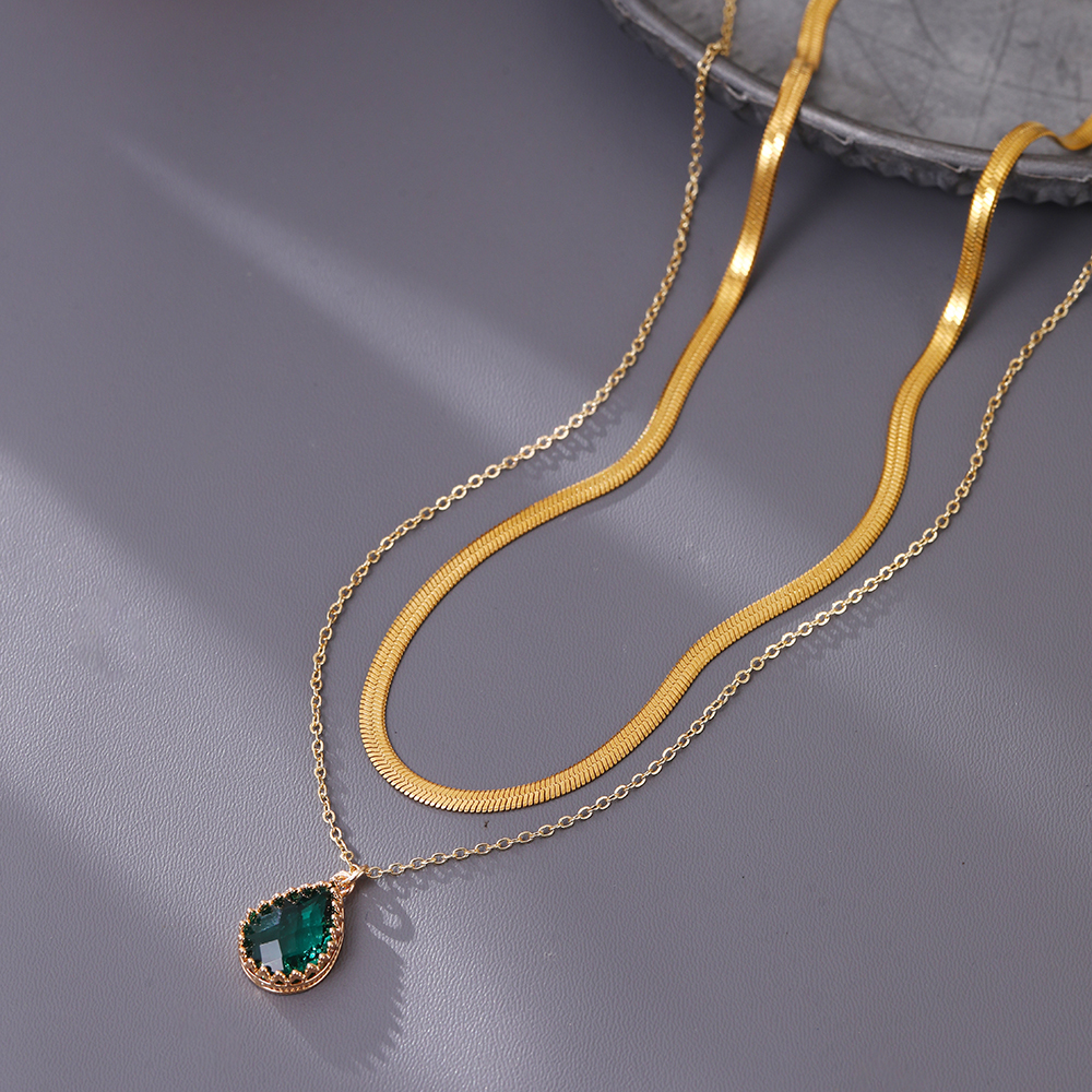 Copper Retro Water Drop Water Droplets Zircon Layered Necklaces display picture 3