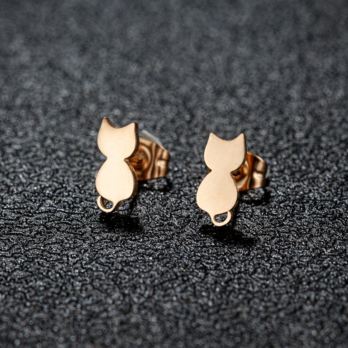 1 Pair Sweet Rabbit Cat Polishing 304 Stainless Steel 18K Gold Plated Ear Studs display picture 9